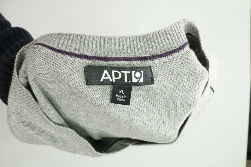 Mens Apt 9 Gray Argyle V Neck Sweater Vest XL EUC - Image 2 of 4