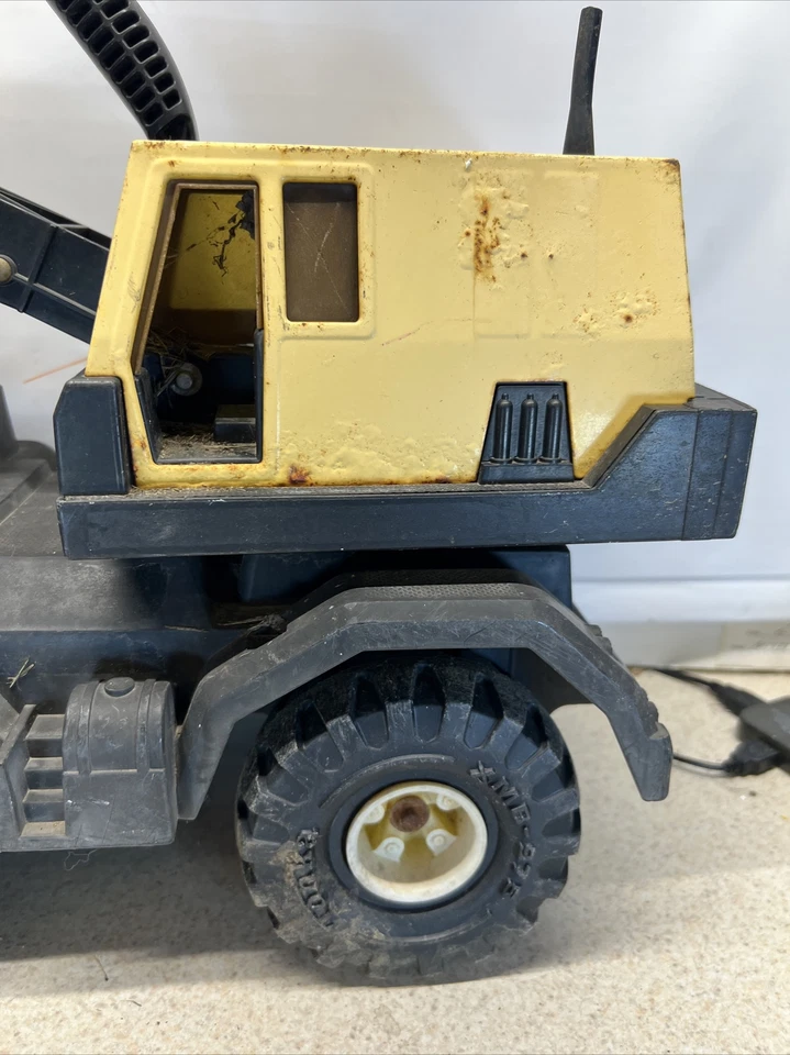 Excavadora Tonka vintage, 1999 Foto 3 de 4