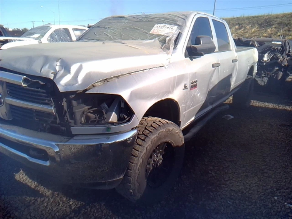 RAM2500 2012 Door Handle Interior 30048509 — 第 3/4 张图片