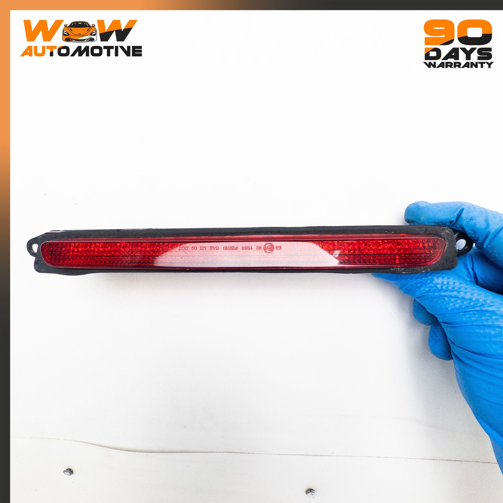 06-18 ASTON MARTIN V8 VANTAGE REAR HIGH MOUNT 3RD STOP BRAKE LIGHT LAMP OEM