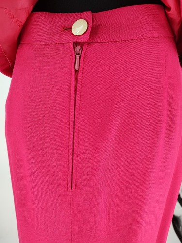 Louis Feraud Vtg. Woman Pink Stripe Summer Suit Size 10 Lined Pencil Skirt Slit - Picture 9 of 16