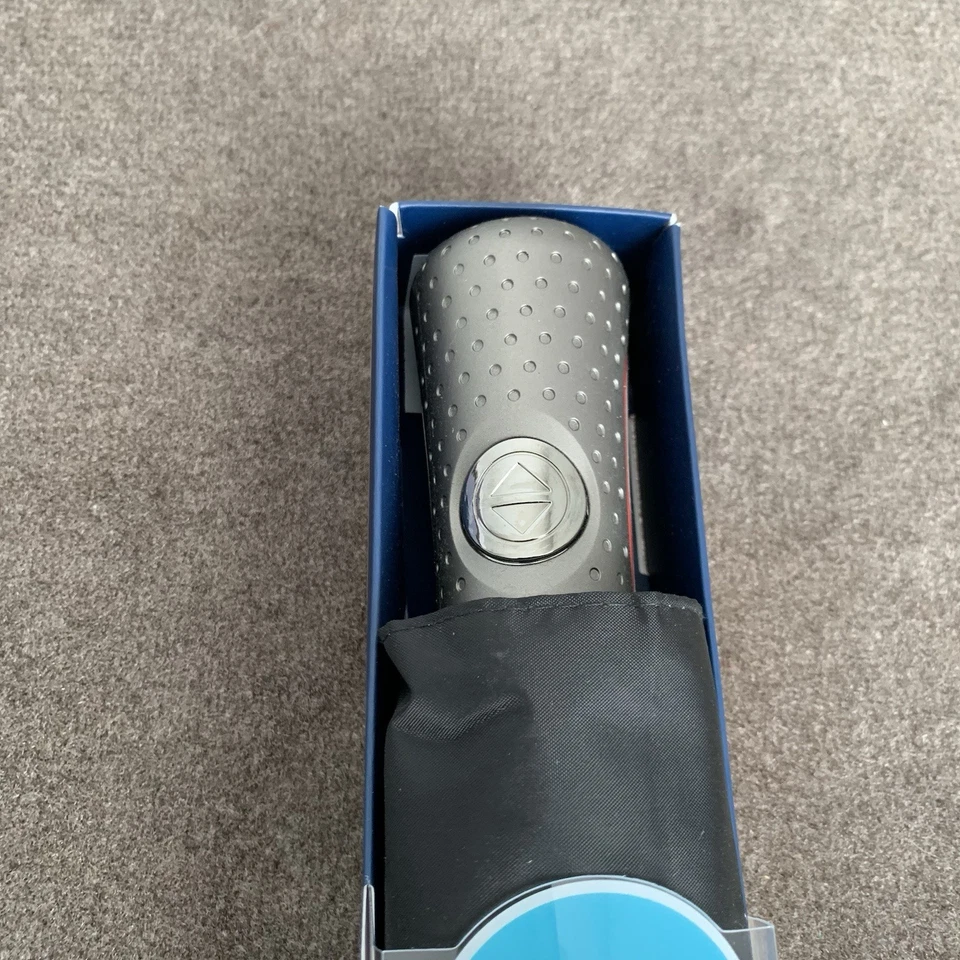 Totes Umbrella Titan 47" Coverage 70 mph Wind Guard Eco Friendly Black - Image 3 of 4