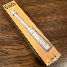 LEXIVON 9/16-Inch Spark Plug Swivel Socket, 3/8" Drive x 6" -Length LX-SSPS9166