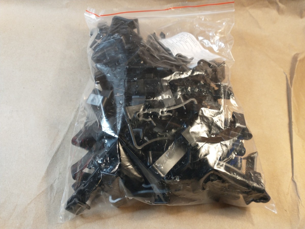 【専用】Fo' Clips Eclipse【専用】 Bag of 50, Zep Solar Tesla Black DC Wire Clips MH-007001-509