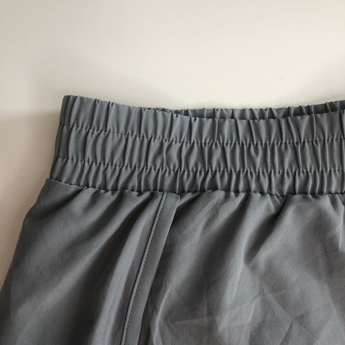 Ideology Mid Gray Storm Athletic Shorts w/ Pockets & Built In Spandex, Size XL - Picture 4 of 8