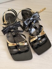 Lois Vuitton Woman Sandals Size 37