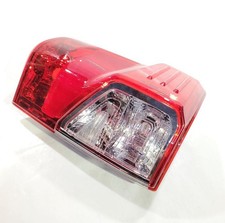 Luz Trasera Izquierda Para Nissan Titan 2016-2021 Y Titan XD 2017-2021