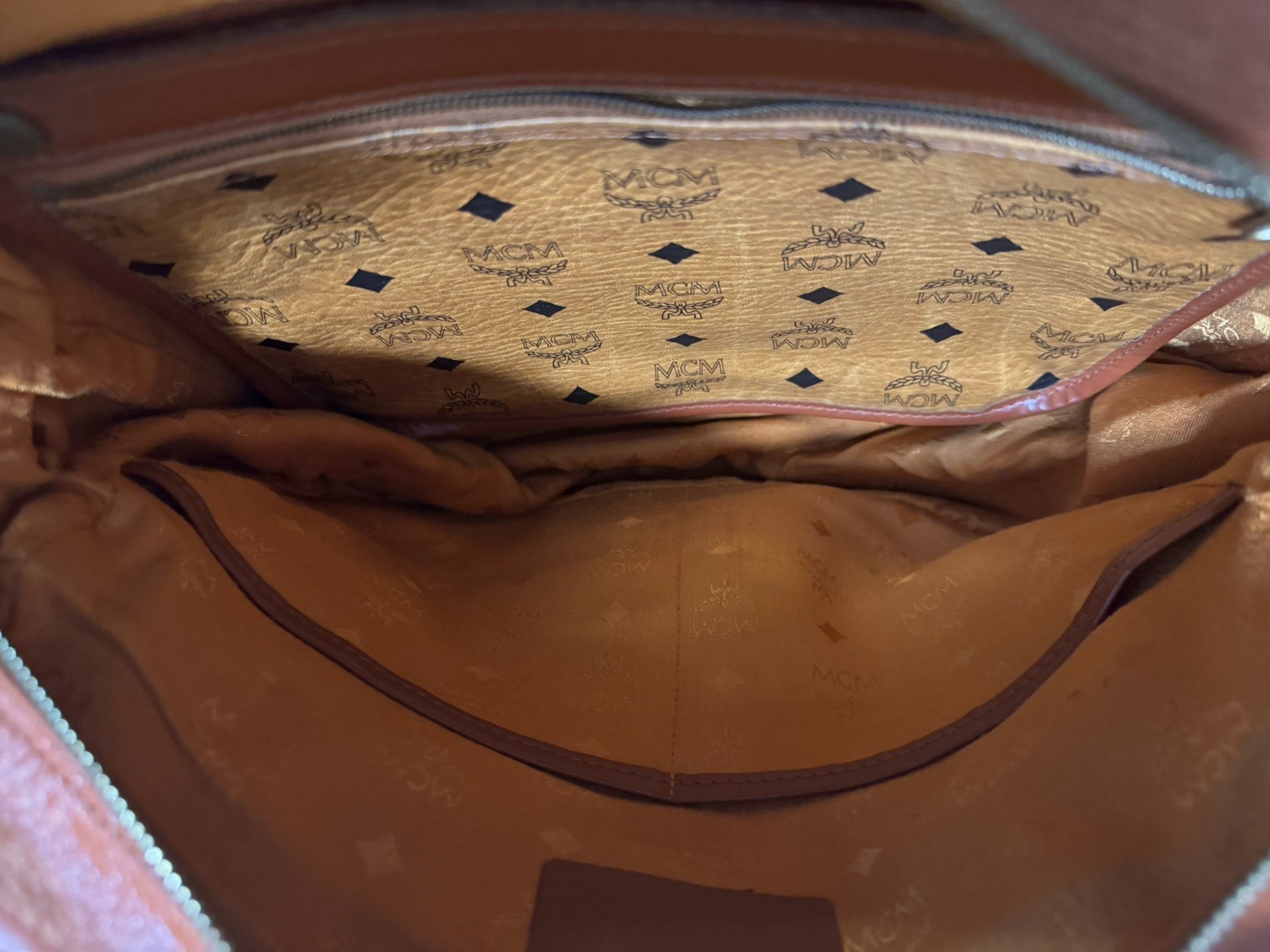 Authentic MCM Visetos Messenger Bag Cognac Monogram Leather Crossbody + Pouch image 6
