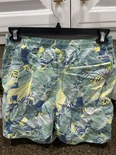 columbia omni shade hawiian swim trunks small