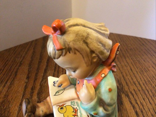Goebel #8 Book Worm Hummel Figurine,W.Germany,used condition - Picture 8 of 16