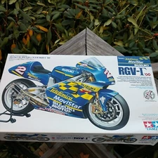 TAMIYA 14083 1/12 Scale Kit Telefonica MoviStar SUZUKI RGV-Γ '00 BRAND NEW