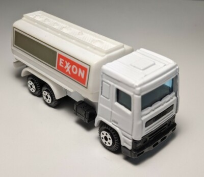 EXXON エクソン 大型タンクロリー　非売品　1997年製　未使用品　箱付き EXXON エクソン 大型タンクロリー 非売品 1997年製 未使用品 箱付き