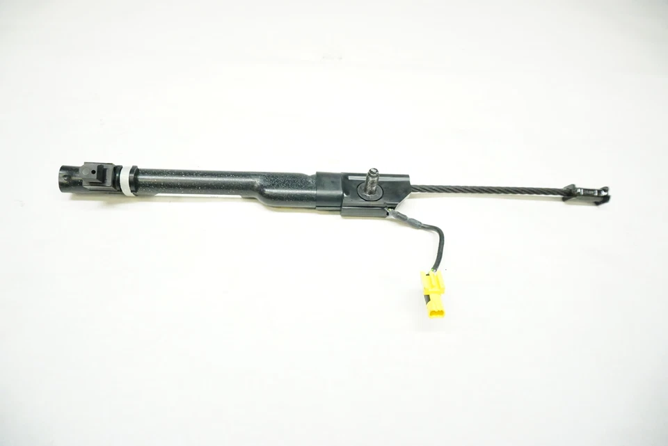 Tensor de cinturón de pasajeros delantero derecho Audi Q3 2015-2018 8U0857620 Foto 2 de 3