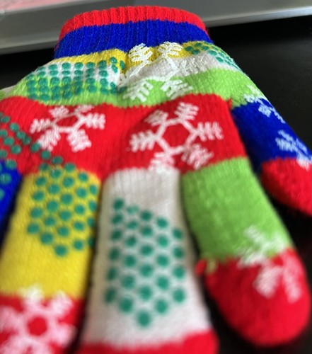 Kids Mittens - Sticky Fingers - Snowflake Red Stripped Mittens 2-5 yrs - Picture 2 of 4