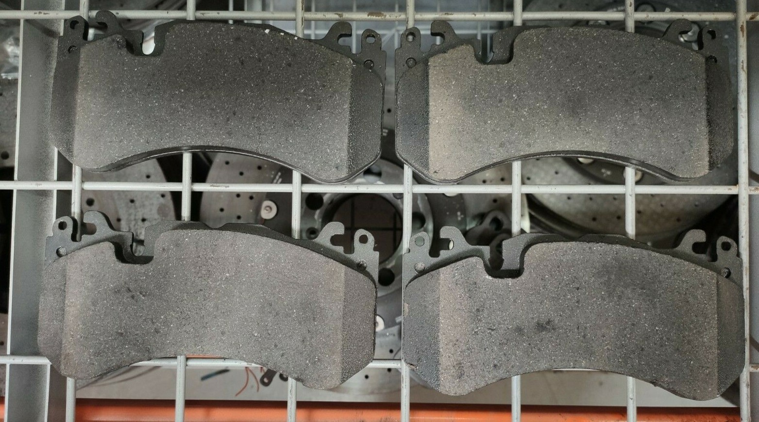 Lamborghini Aventador LP 700-4  full set of Front Carbon Ceramic brake pad 