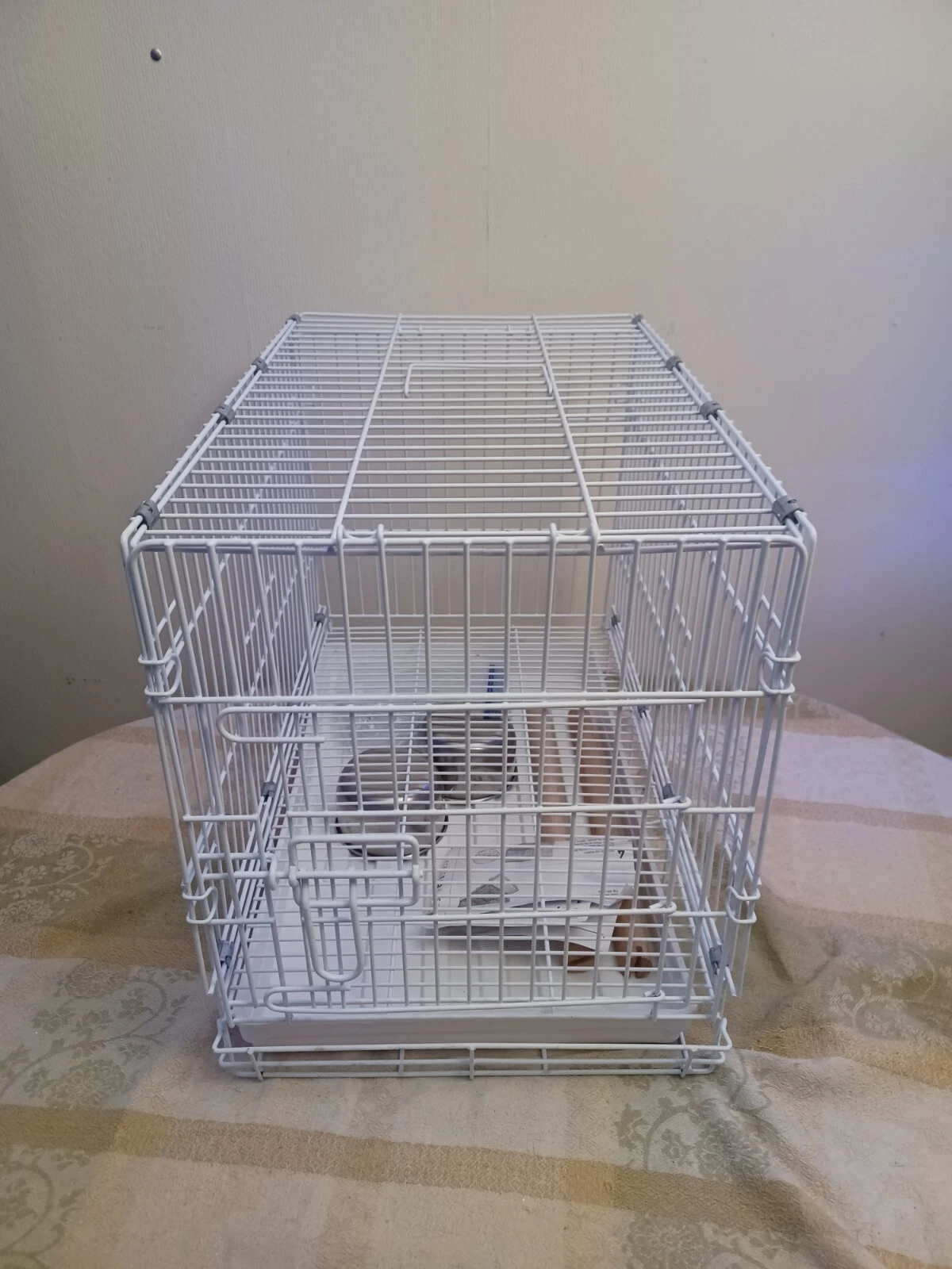 Prevue PetPrevue Hendryx Travel Bird Cage Crate
Opens in a new window or tab