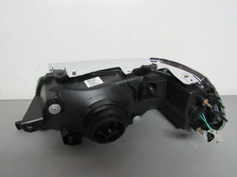 Faro halógeno derecho mitsubishi montero sport 2000 2004 Foto 4 de 4