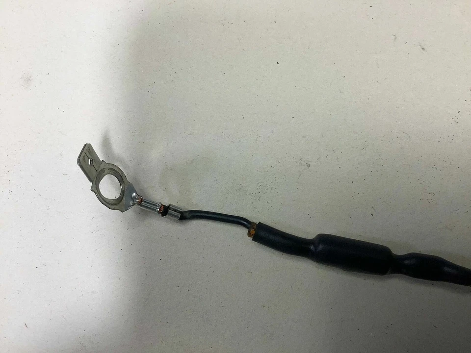 VOLKSWAGEN TOUAREG 2005-2009 ANTENA AMPLIFICADOR CABLE ARNÉS CABLE FABRICANTE DE EQUIPOS ORIGINALES+ Foto 2 de 4