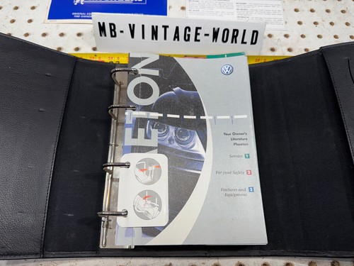 Genuine VW Phaeton 2004 Owners manuals OEM 1 Booklets in VW 1 Case - Picture 17 of 24