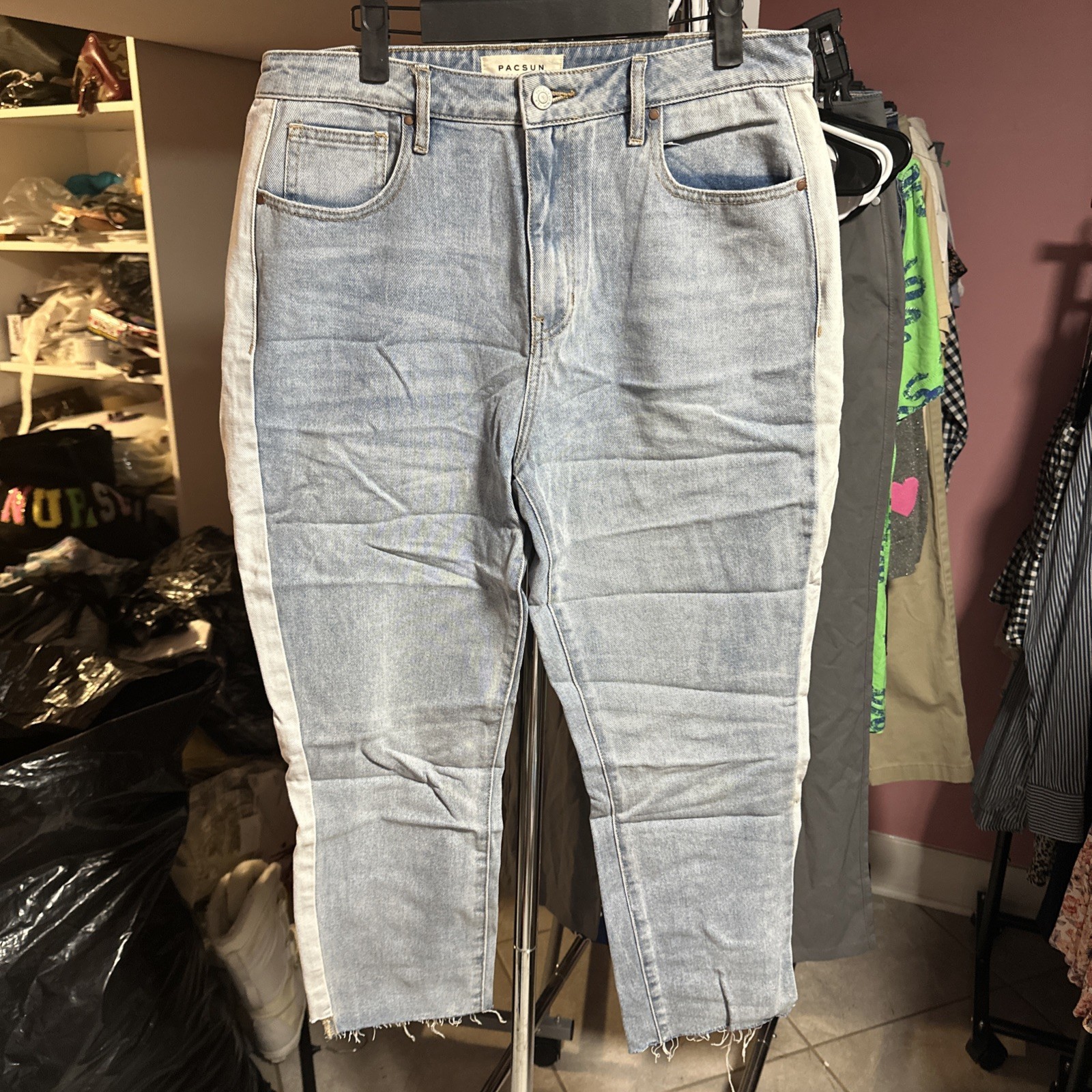 Pacsun Mom Jeans Size 30 Light Wash Denim High Rise Straight Leg Comfort-image
