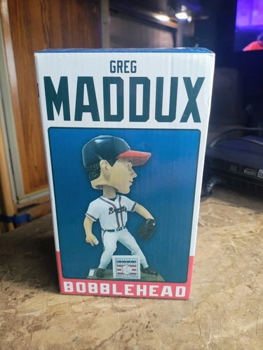 Greg Maddux Braves MLB Bobblehead Collectible Figure with Original Box