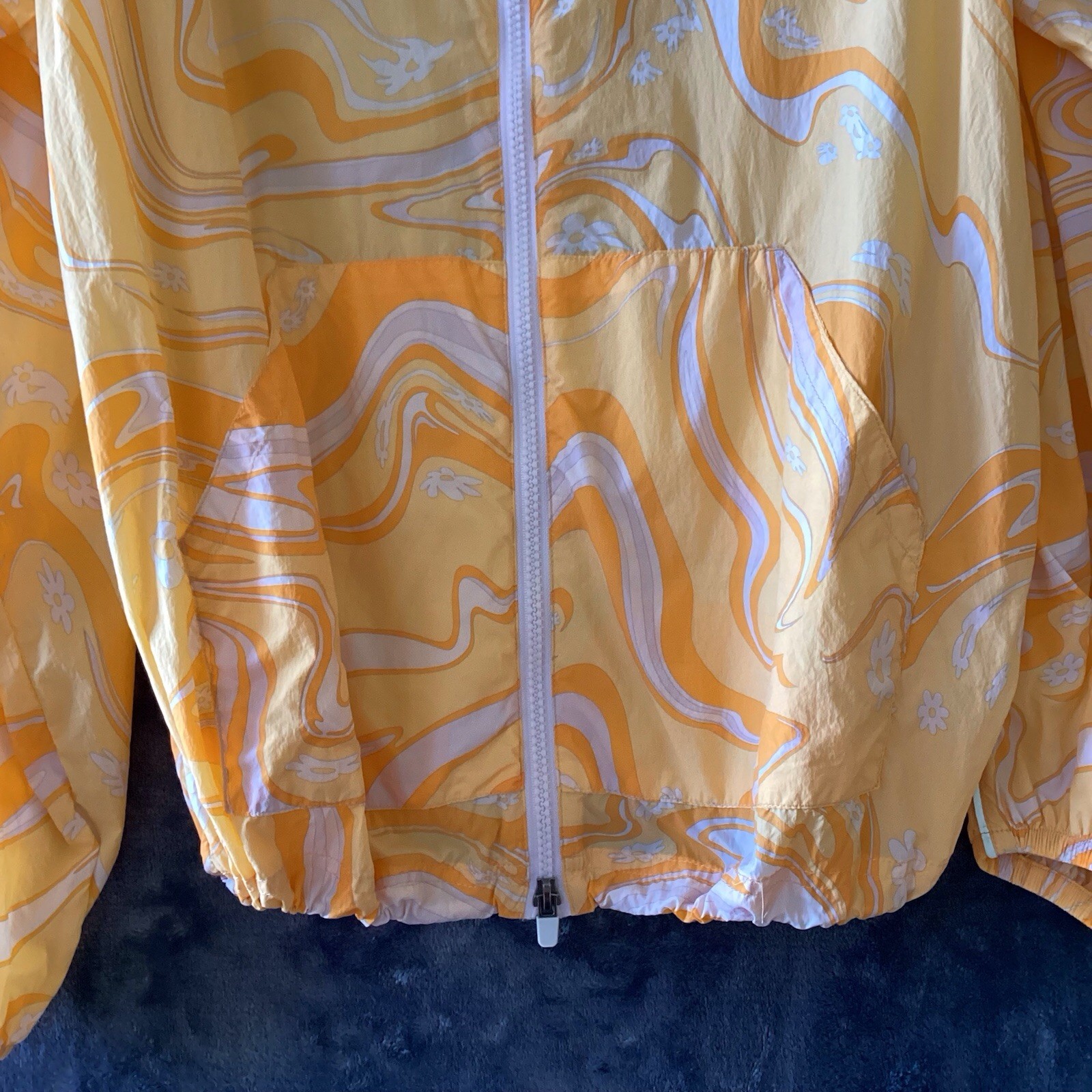 Fabletics Tempo Windbreaker Jacket Flyweight Marb… - image 8