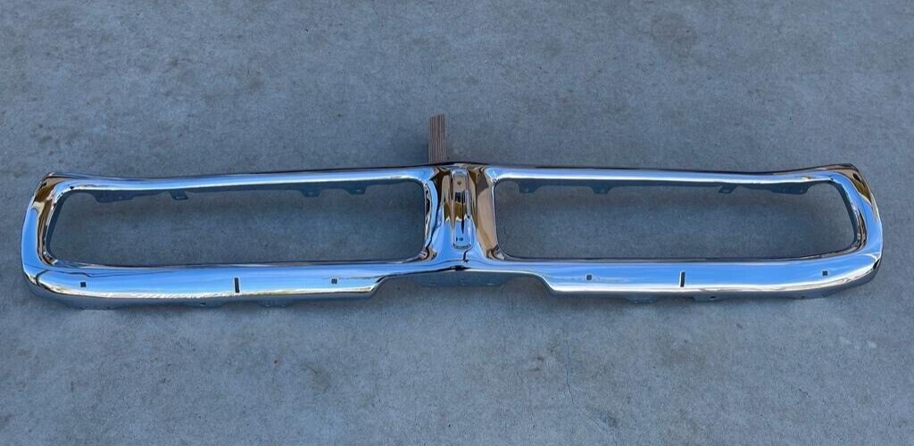 XS DODGE CHARGER NEW TRIPLE PLATED CHROME FRONT BUMPER 1971-1972