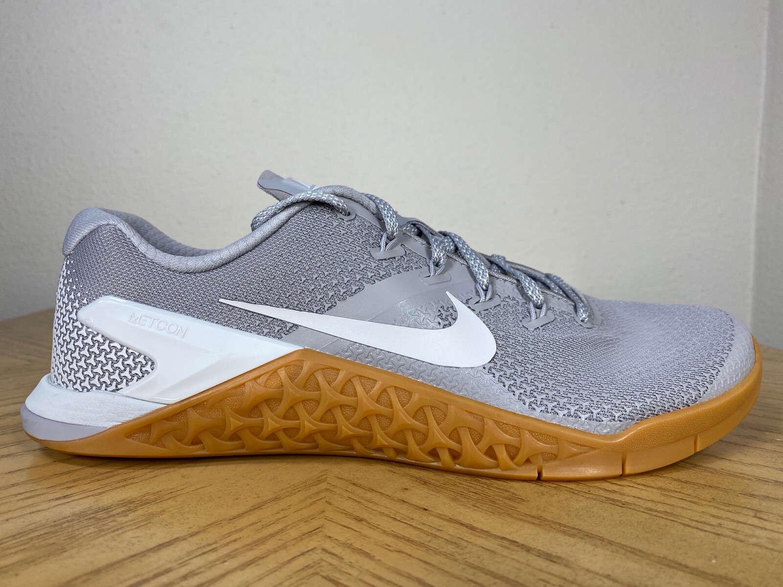 nike metcon 4 atmosphere grey