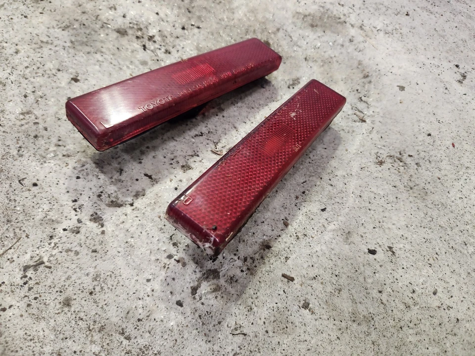 1986-1988 Toyota Supra MK3 A70 RED REAR QUARTER MARKER LIGHTS SET OF 2 USED OEM Foto 4 de 4