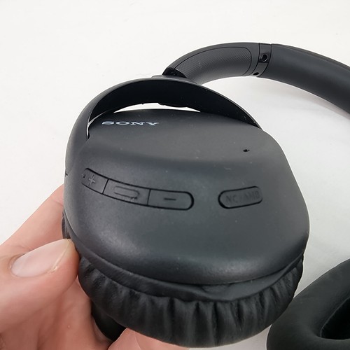 Sony WH-CH710N Over-Ear Headphones Wireless Bluetooth Noise Cancellation - Black - Picture 5 of 9