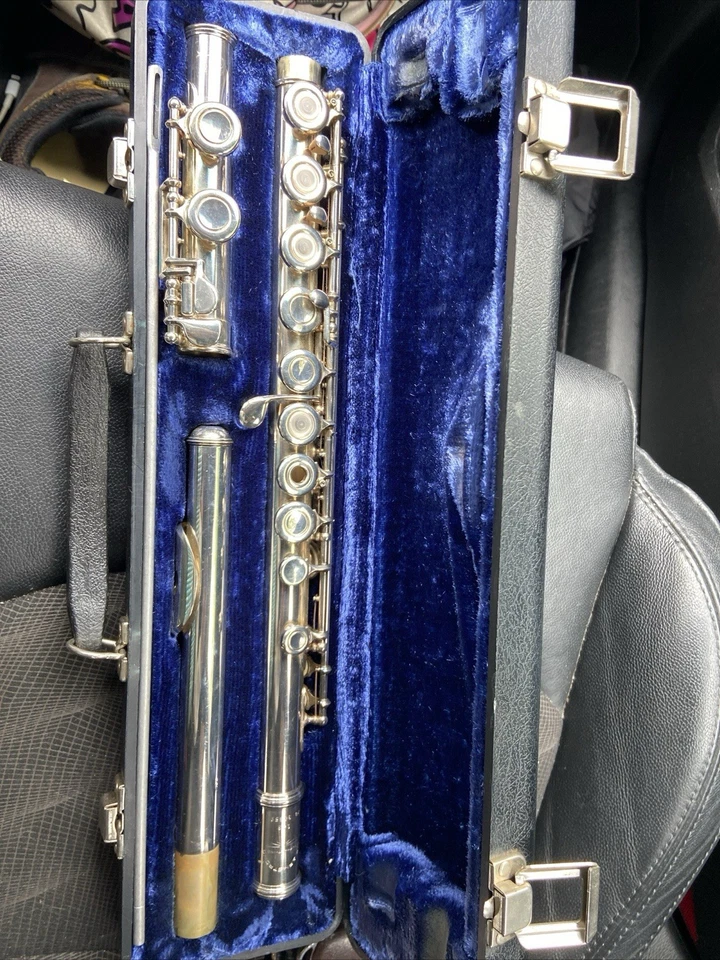 Vintage W.T. Armstrong Elkhart IND. Flauta Modelo 104 con Estuche Rígido G.U.C... Foto 2 de 2