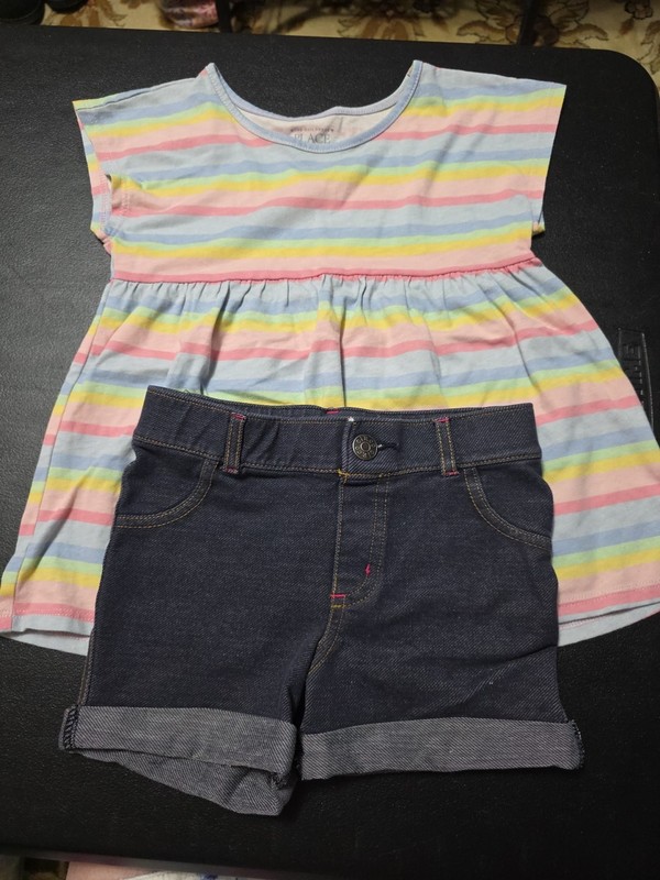 Girls Sz 5T Two pc Short And Top Outfit