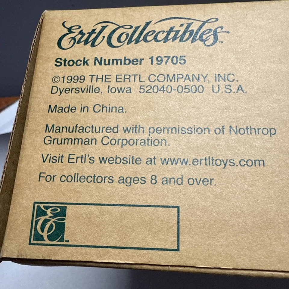 Banco de monedas de avión Grumman Goose Ertl 1941 metal fundido a presión Foto 4 de 4