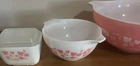 Pyrex Gooseberry Pink White Glass Mixing Bowl Set 3pc with Container & Lid