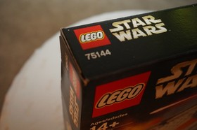 LEGO Star Wars: Snowspeeder (75144) MINT - RETIRED