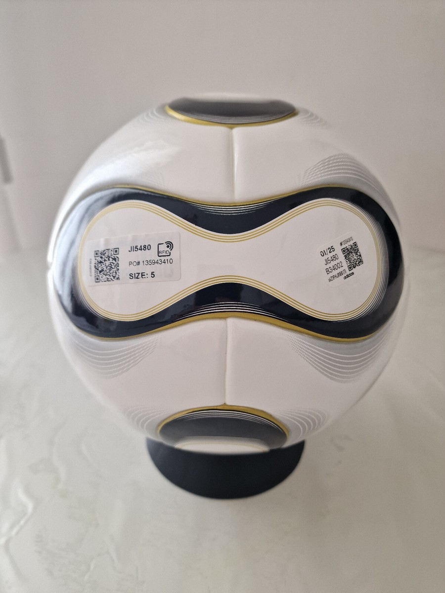 ADIDAS OFFICIAL MATCH BALL OF THE FIFA WORLD CUP 2006 TEAMGEIST RE