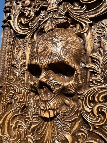 Big Skull Wood Carving Multicolor Picture Woodworking Handmade 3D Limited - Picture 4 of 9