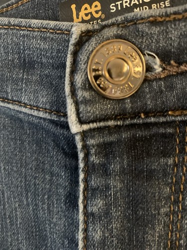 Gebrauchte Lee Relaxed For Straight Leg Mid Rise Petite Damenjeans Größe 2 - Bild 3 von 13