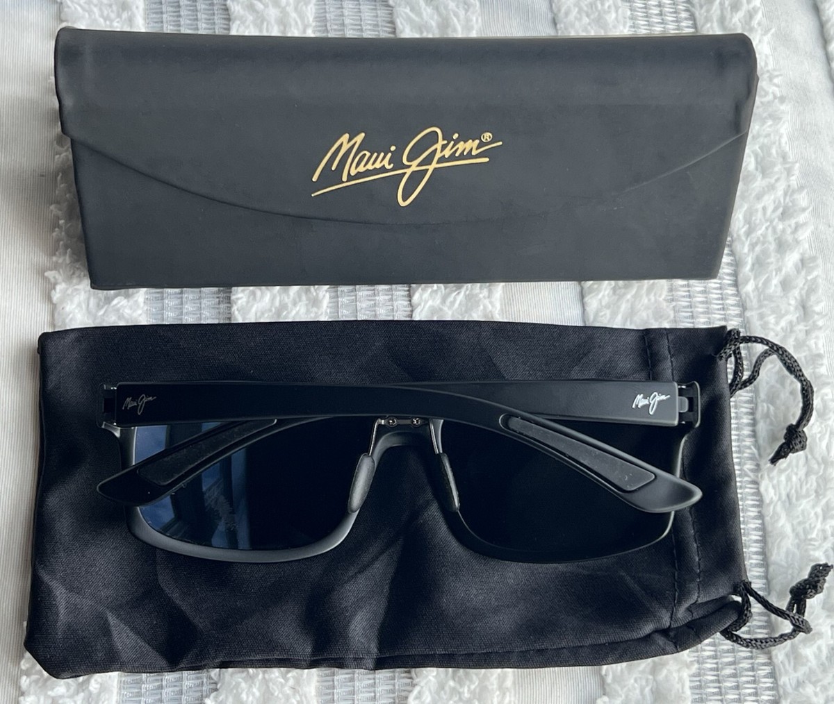 Maui Jim Pokowai Arch MJ439 2M DM Matte Black Frame + Grey