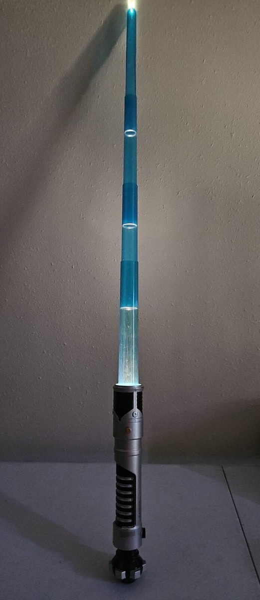 1999 LFL Hasbro Star Wars Blue Lightsaber Retractable 41