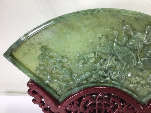 GG70 Chinese Antique Green Fan-Shaped Jade Carvings New Base Size Jade And Base - Picture 3 of 7