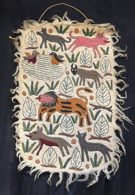 Vintage Handmade Animals Crewel Embroidery Hand-Felted Wool Wall Hanging Rug