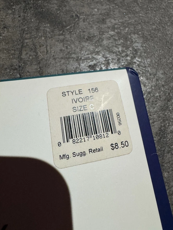 Винтажные блестящие чулочно-носочные изделия Givenchy размер C кристалл и слоновая кость стиль 156 - Изображение 3 из 4