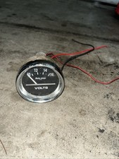 Autometer Auto Gage Voltmeter Gauge Model 2319 10-16 Volts Light Does Not Work