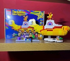 LEGO Ideas The Beatles Yellow Submarine 21306 Set complete with box