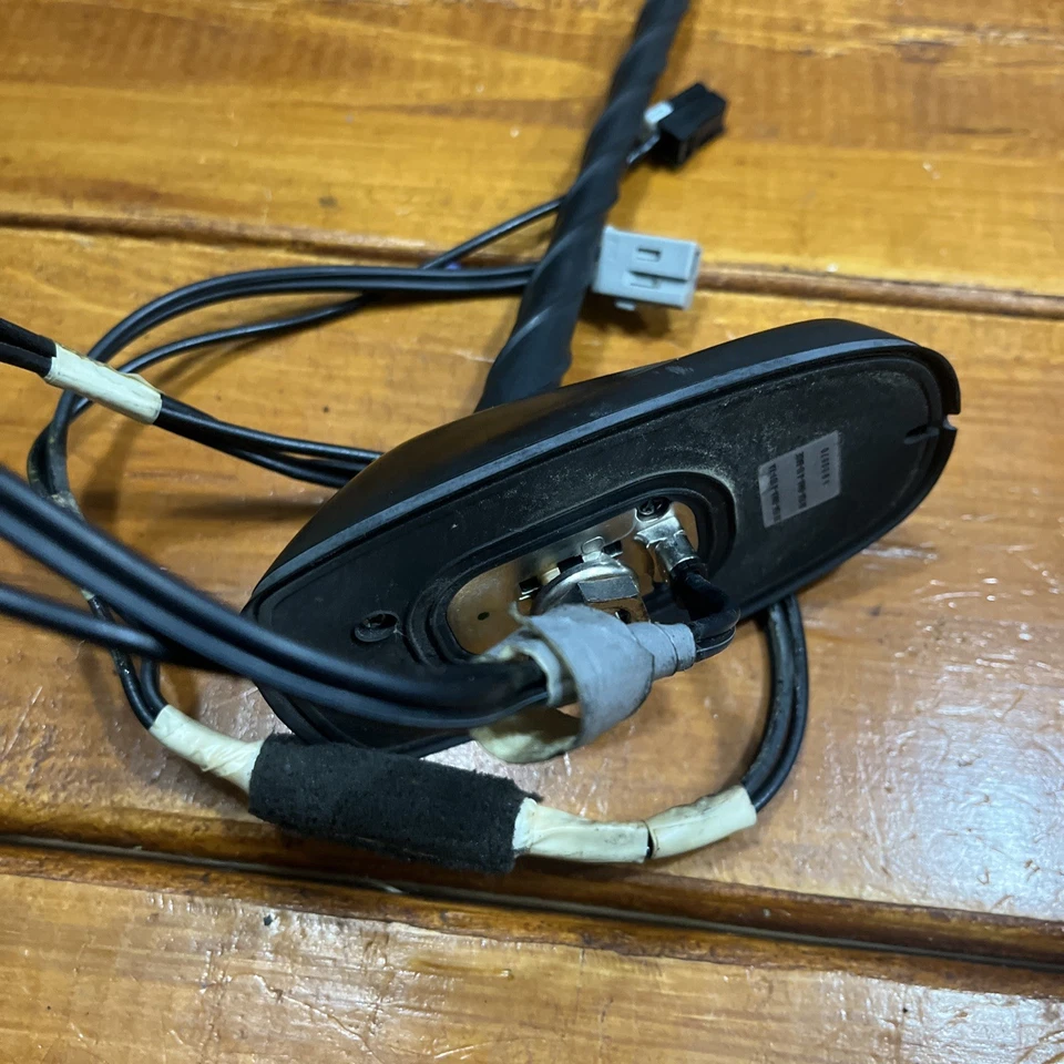 Antena de radio montada en el techo Honda CR-V CRV 2007-2011 39152-SWA-A03 3048 OEM Foto 2 de 4