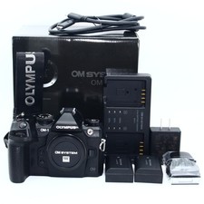 OM System OM-1 20.4MP Mirrorless Camera Body from Japan 12022