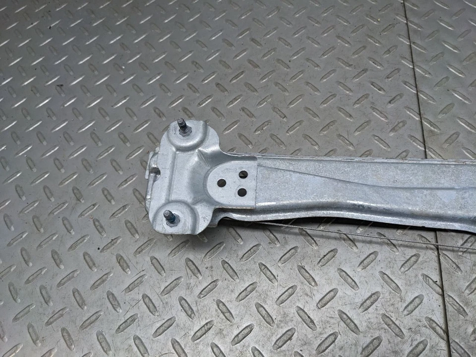 Motor traseiro para janela de energia esquerda driver compatível com 19-25 Sierra 1500 Pickup 1176639 - Imagem 2 de 4