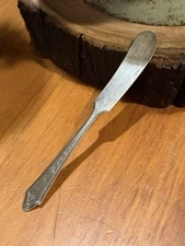 Silver Plated Oneida Community Tudor Duchess Pattern Small Butter Spreader