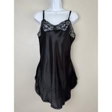 Vintage Victoria's Secret gold tag black lace satin lingerie slip M